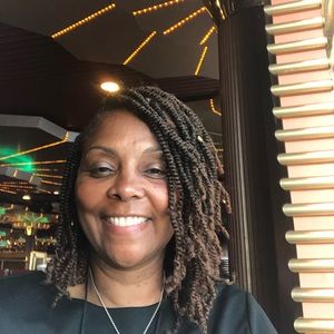 Meet your Posher, Toni